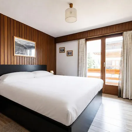 La Ruinette-3-bed Flat With Balcony In アパート *